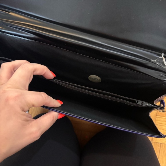 the most amazing purple briefcase / purse with gold accents 80s - Picture 9 of 10